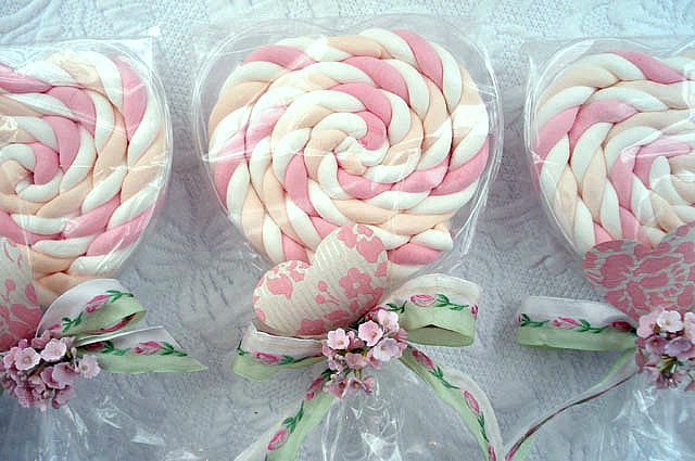 candy party favors