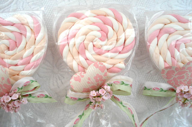 candy-party-favors-4.jpg