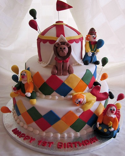 circus party cake